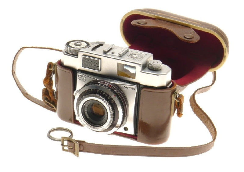 Zeiss Ikon Contina 35mm Film Camera Pentar Lens 1:2.8 f=45mm Original Pouch Case